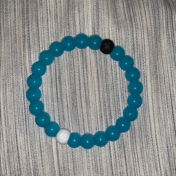 Lokai Bracelets pack of 5 - Picture 4 of 4
